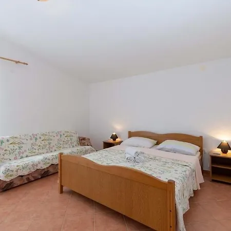 Fuer 12 Personen Ca 510 Qm In Krusevo, Dalmatien Norddalmatien Holiday home